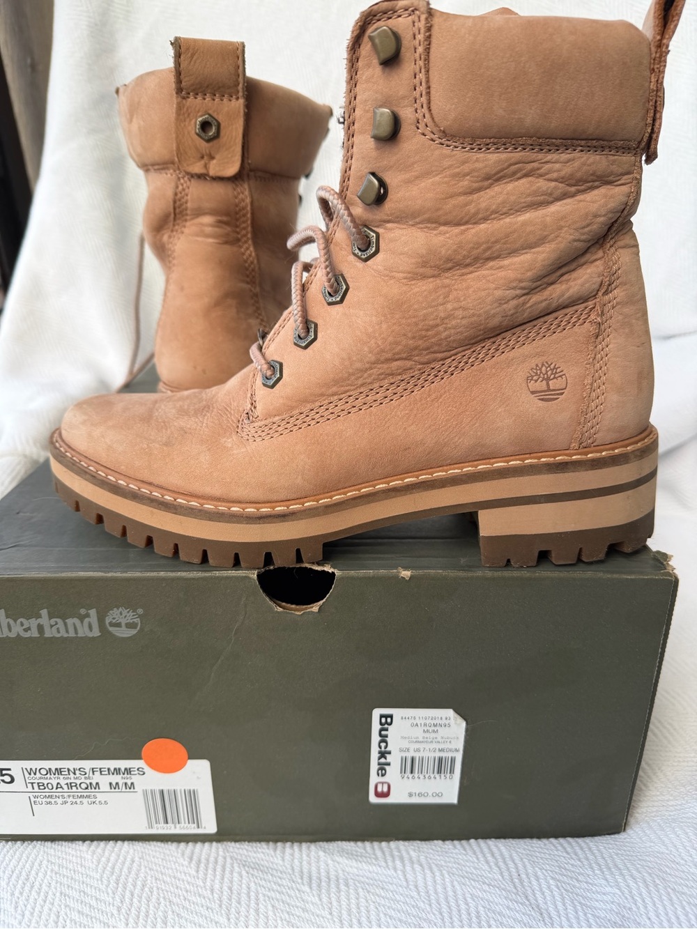 Timberland Women's Wheat Leather Lace-Up Lug Boots